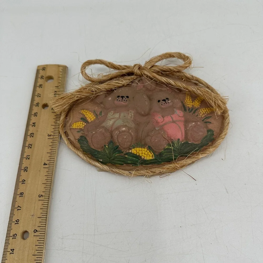 Vintage 1998 Hand Painted Ceramic Teddy Bear Wall Plaque Jute Rope Border Rustic